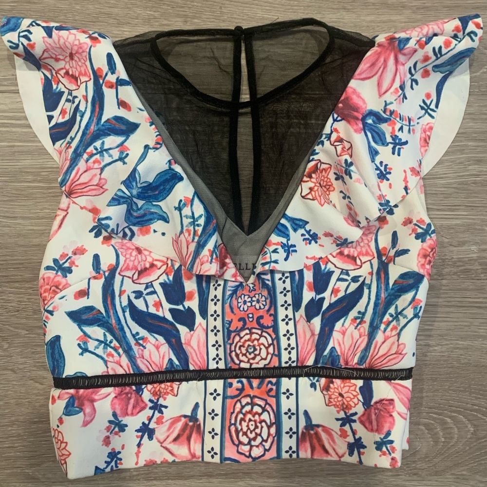 Elliatt Floral Crop Top - Pink, Blue, Black